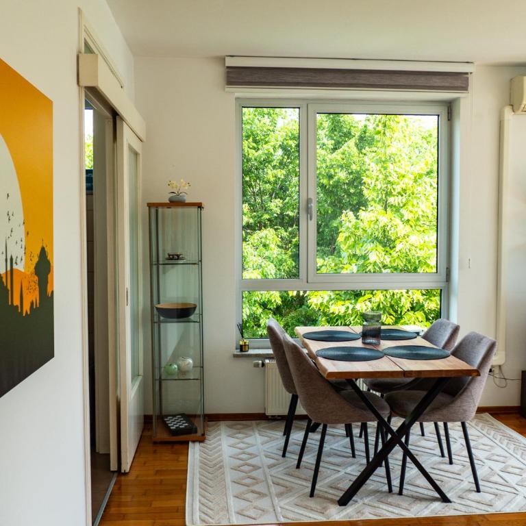 Verde 22 with Garage - One-Bedroom Apartment - 11