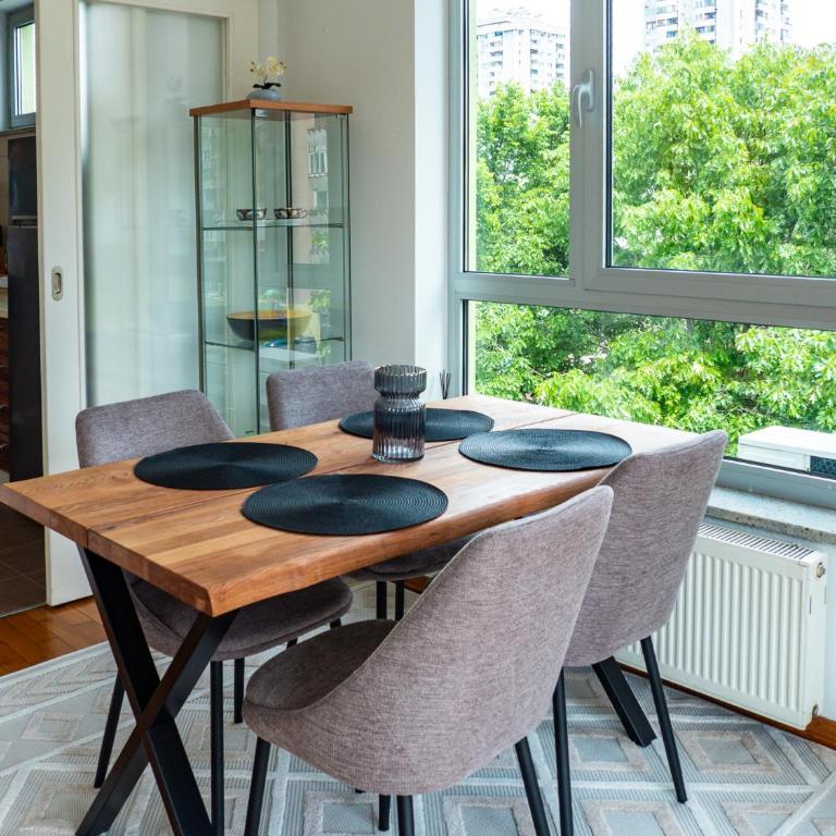 Verde 22 with Garage - One-Bedroom Apartment - 12