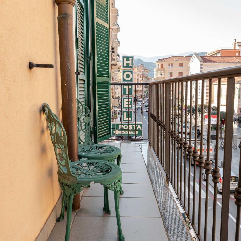 Hotel POSTA - Comfortable Stay in Ventimiglia - Camera Tripla con Balcone - 7