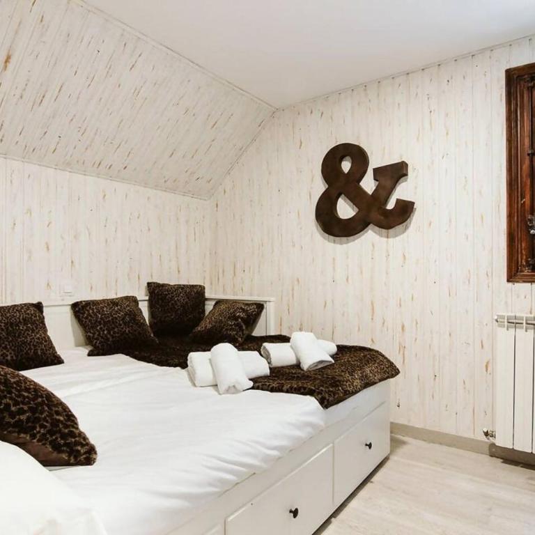 CASA FIR by Cardi Suites - Casa de 4 dormitorios - 23