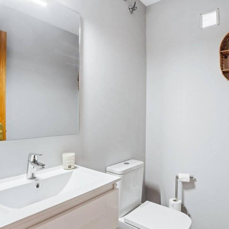 Casa Maite by Cardi Suit - Appartamento con 3 Camere da Letto - 13