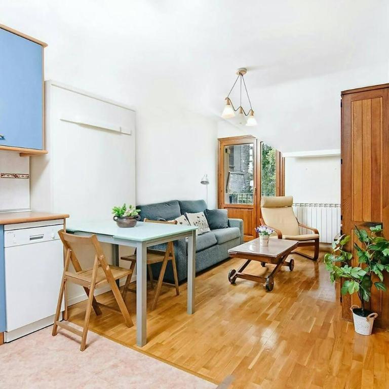 Casa Begoña by Cardi Suites - One-Bedroom Apartment - 7
