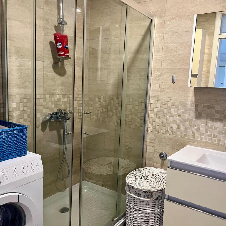 Avenue Econ Apartment Mostar - Two-Bedroom Apartment - 6