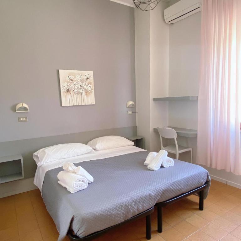 Hotel Residence Ponente - Camera Matrimoniale/Doppia con Letti Singoli - 5