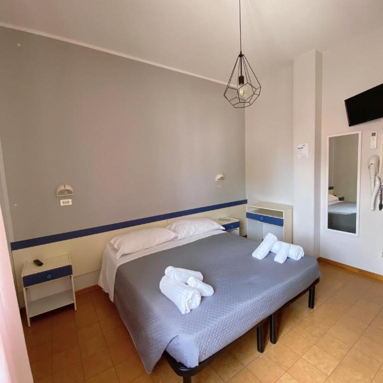 Hotel Residence Ponente - Camera Matrimoniale/Doppia con Letti Singoli - 6