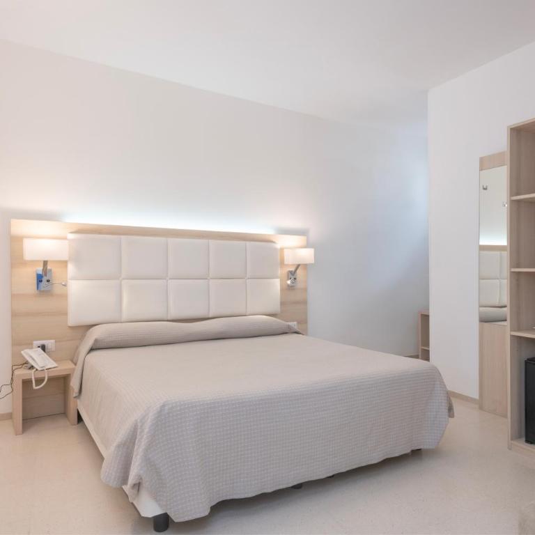 Hotel Albània - Suite con Vista Mare - 4