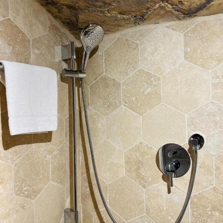 Casa Cavour - Appartamento con 2 Camere da Letto - 27