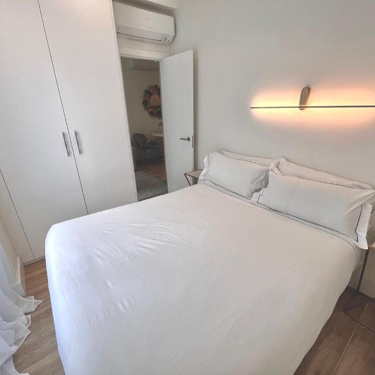dPLACE To Be - Luxury apartments in Barrio de Salamanca - Apartamento Superior de 1 dormitorio con balcón - 1