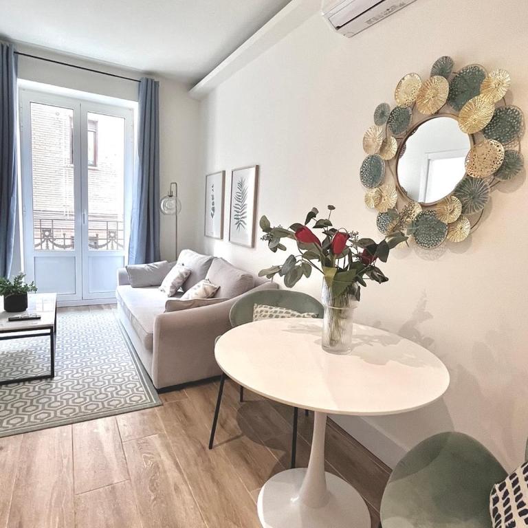 dPLACE To Be - Luxury apartments in Barrio de Salamanca - Apartamento Superior de 1 dormitorio con balcón - 2