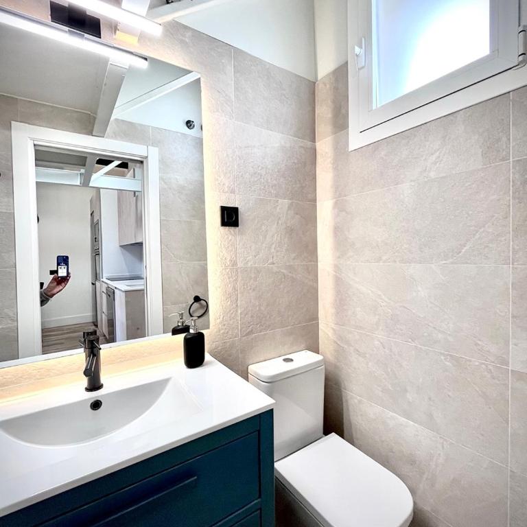 dPLACE To Be - Luxury apartments in Barrio de Salamanca - Apartamento Deluxe de 2 dormitorios con balcón - 15
