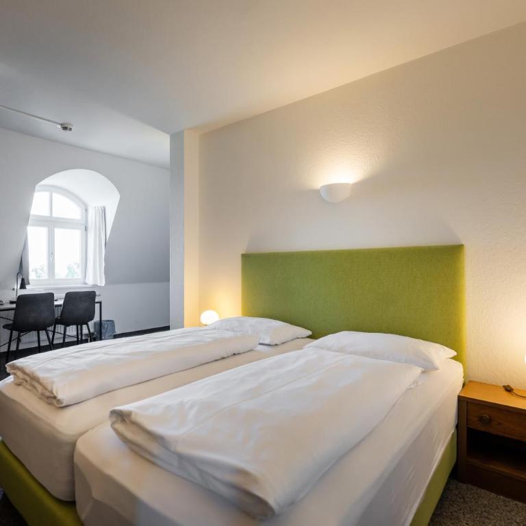 Johannes Schlössl - Gästehaus der Pallottiner am Mönchsberg - Doppelzimmer - 6
