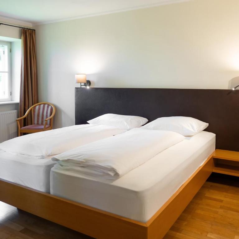 Johannes Schlössl - Gästehaus der Pallottiner am Mönchsberg - Doppelzimmer - 16