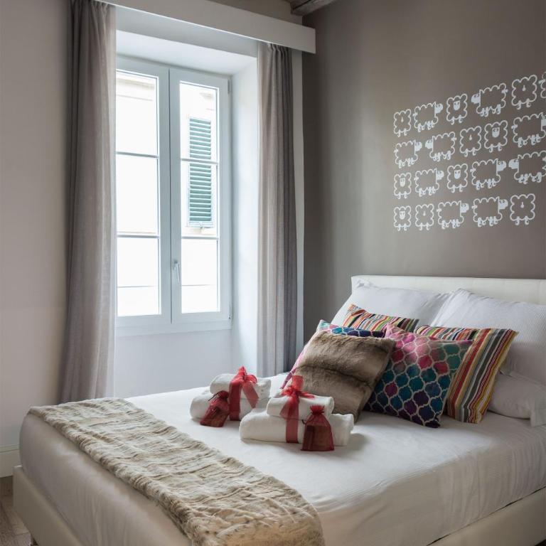 Rose Apartment - Santo Spirito district - Appartamento con 3 Camere da Letto - 2