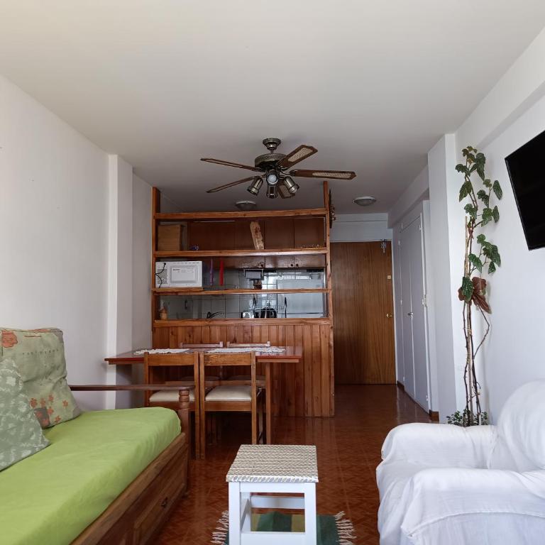 Depto centro - Apartamento de 1 dormitorio - 1