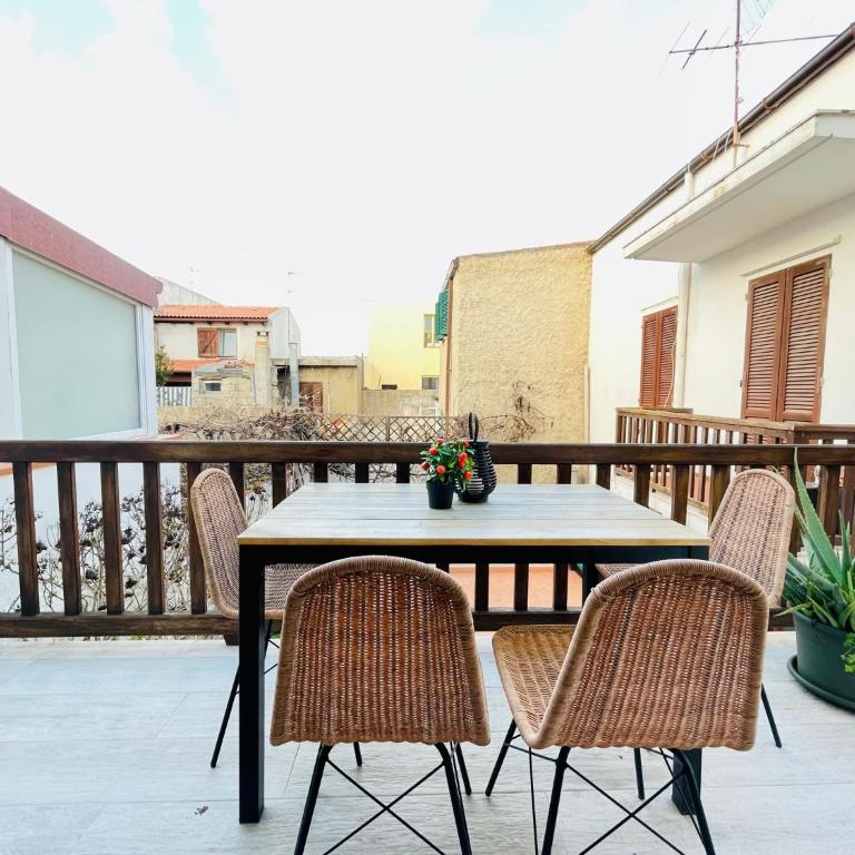 Appartamento fronte mare nel cuore di Stintino - Appartamento con 3 Camere da Letto - 3