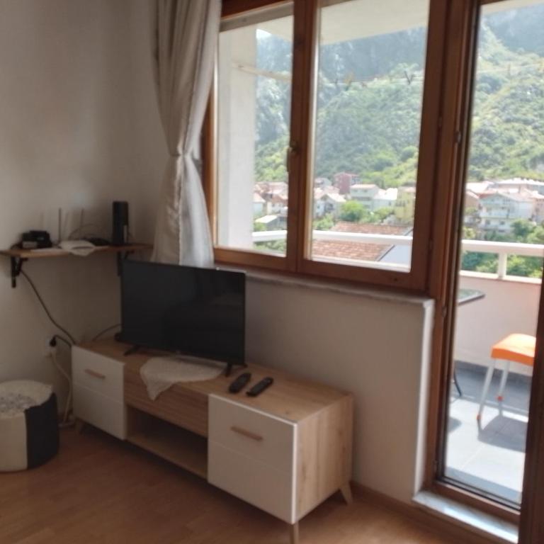 Guesthouse Sanja - Apartments 212 - Apartment with Balcony - 3