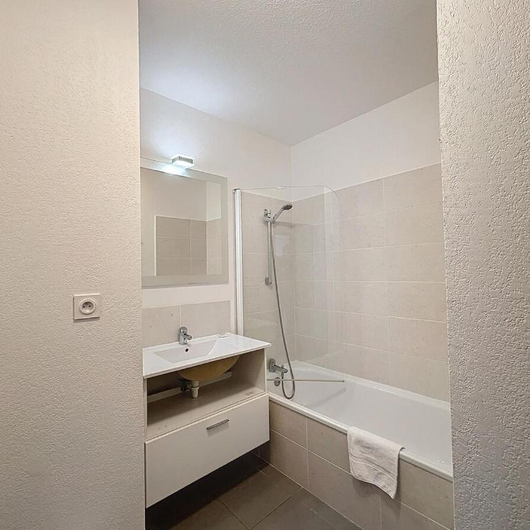 3312-T3 dans une résidence avec piscine - Apartment mit 2 Schlafzimmern - 12