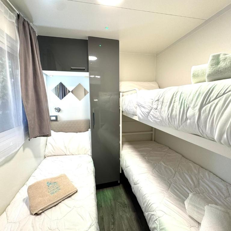 Luxury Caravan at Union Lido - Casa Mobile - 13