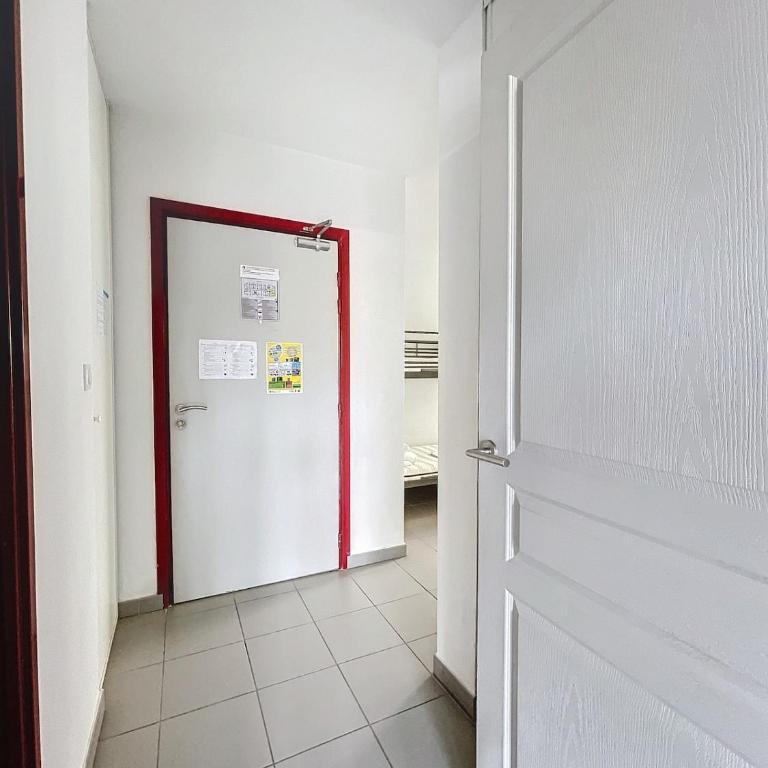 3313-Appartement 8 couchages avec piscine - Appartamento con 2 Camere da Letto - 5