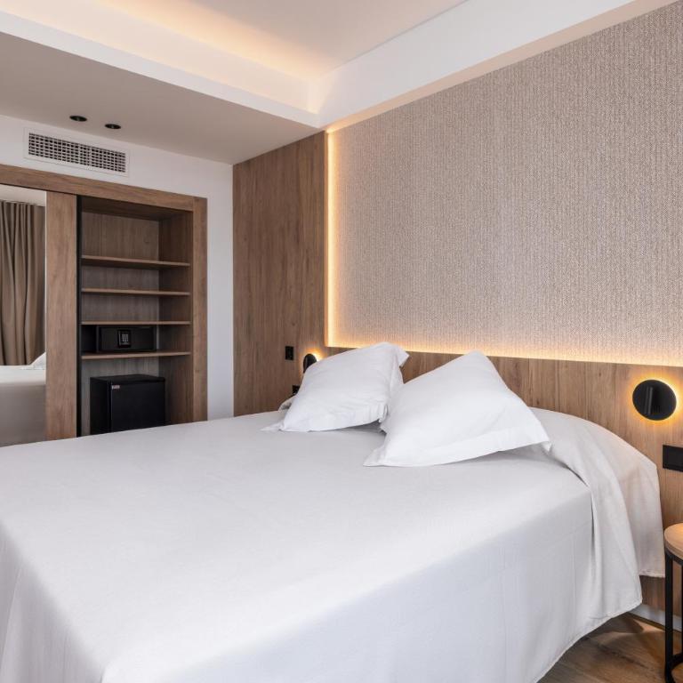 Ohtels Gran Hotel Almeria - Suite Junior - 3
