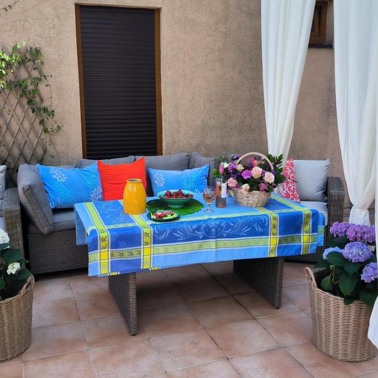 Center Blue & Green - Three-Bedroom Apartment - 25