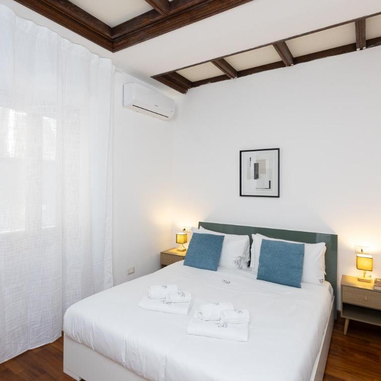 Vicolo Trevi Apartment by Rental in Rome - Appartamento con 2 Camere da Letto - 1
