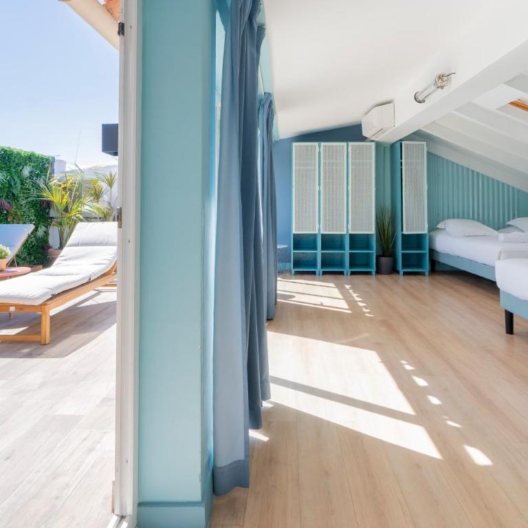 Hostel Ozz Nice - Dortoir Privé 4 Personnes avec Terrasse - 6