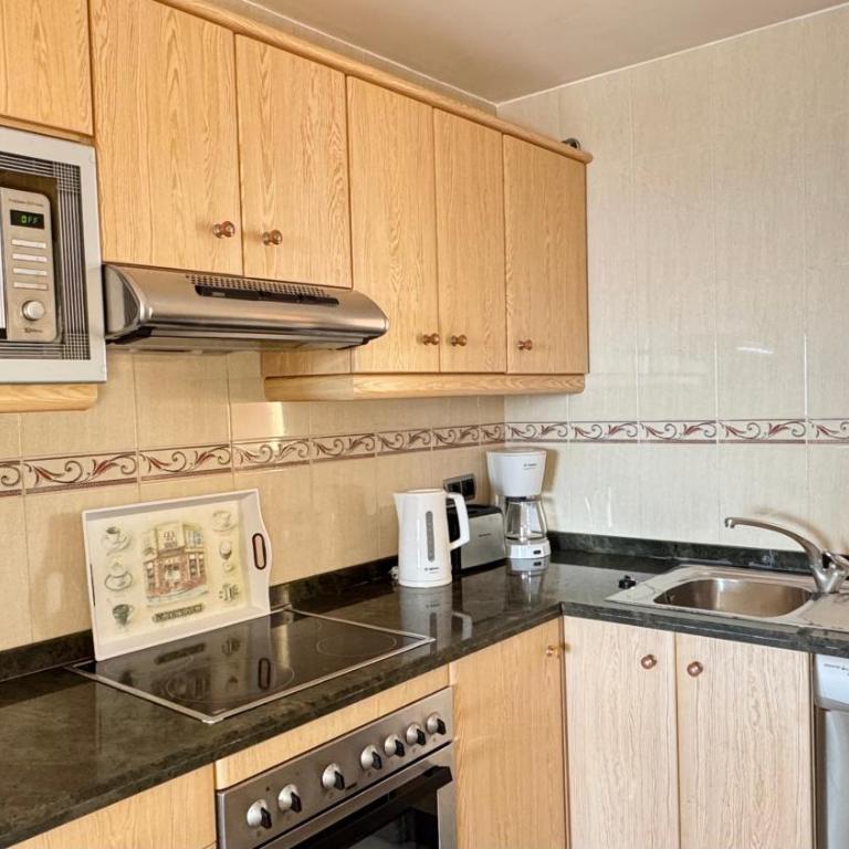 Macdonald Doña Lola Resort - Apartamento Clásico de 2 dormitorios con terraza y vistas al mar - 16