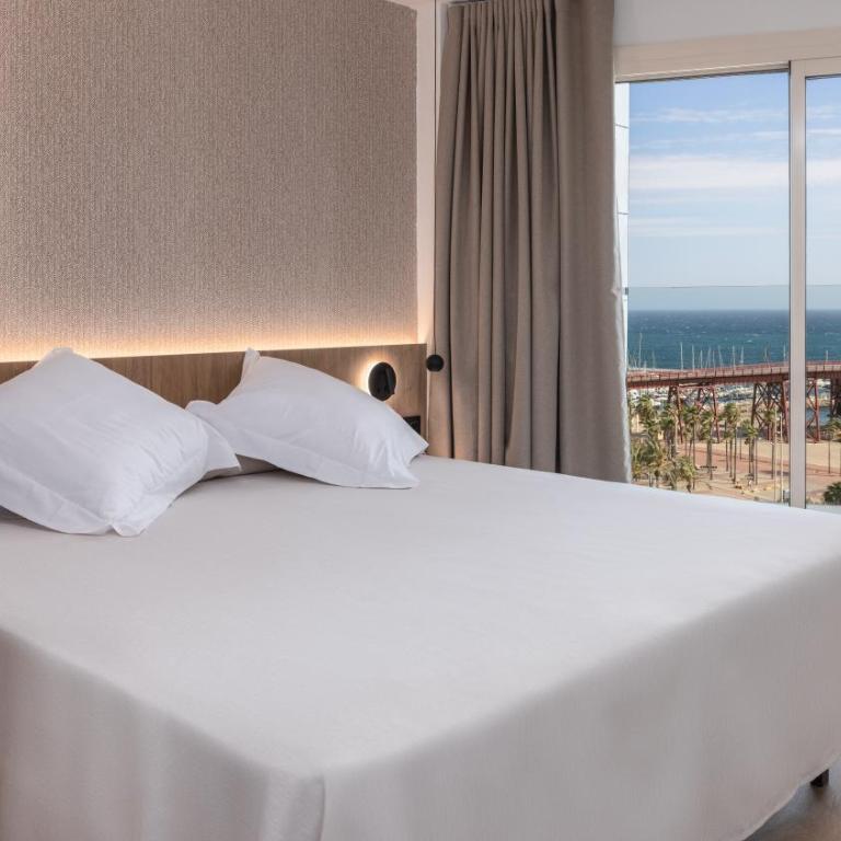 Ohtels Gran Hotel Almeria - Suite Junior - 1