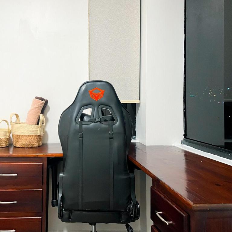 Sky Loft 3 cuadras a la UTPL 5min del centro - Three-Bedroom Apartment - 16