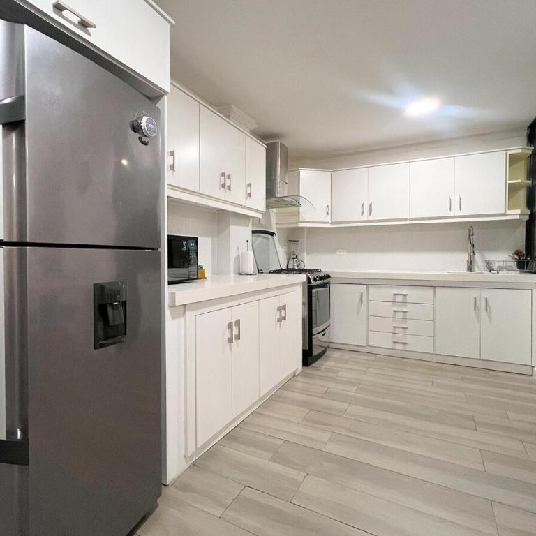 Sky Loft 3 cuadras a la UTPL 5min del centro - Three-Bedroom Apartment - 28