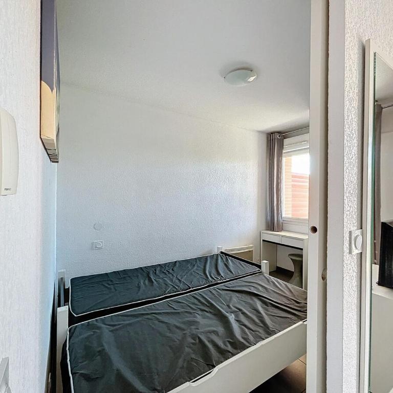 3692-T2 dans une résidence avec piscine - Appartement 1 Chambre - 4