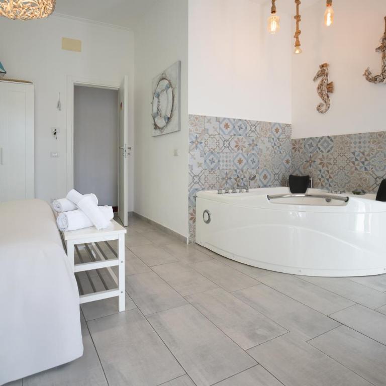 Catania Over Time - Tourist Rooms - Double Room with Spa Bath - 2