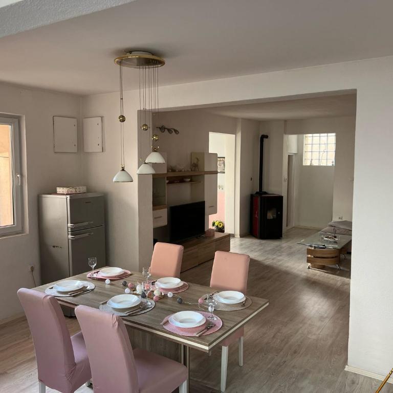 House Dea - Three-Bedroom Townhouse - 14