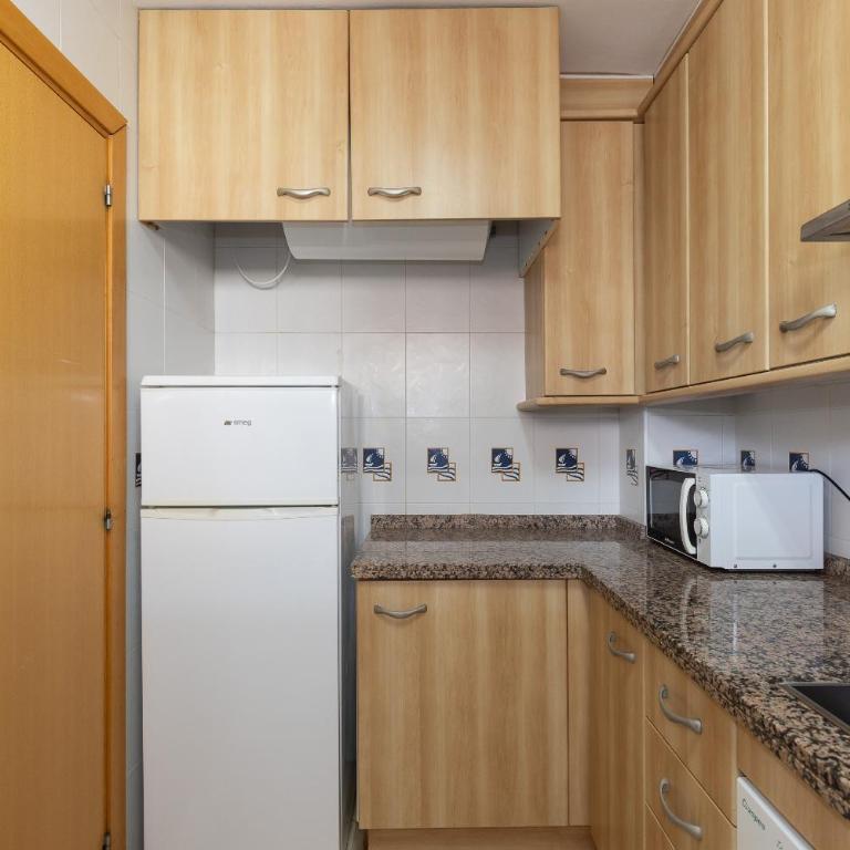 Rentalmar Gavina d'Or Apartamentos - Apartamento de 2 dormitorios (6 adultos) - 17