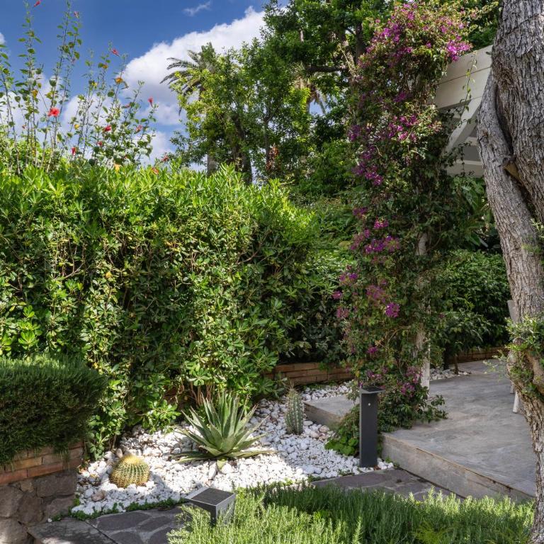 Le Sirene Boutique Apartment - Sofia Apartments - Two-Bedroom House - 49