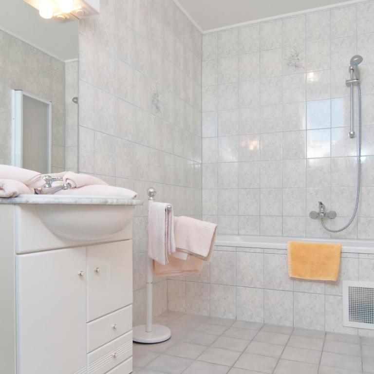 Gästehaus Lutschounig - Apartment mit 1 Schlafzimmer - 7