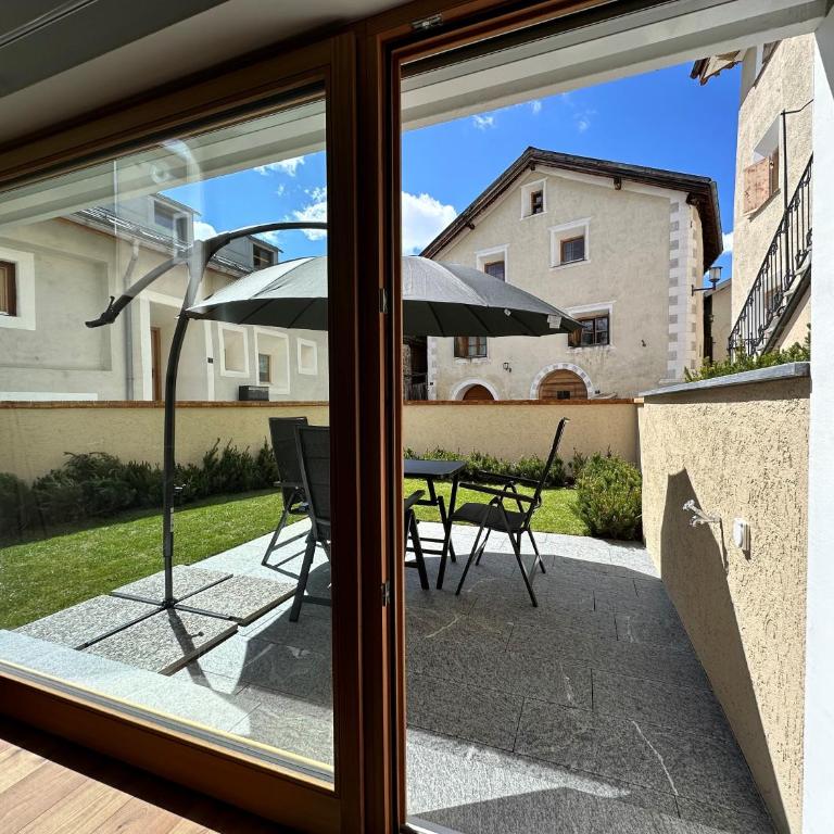 Chesa Unica - Giardin - Apartment mit Balkon - 12