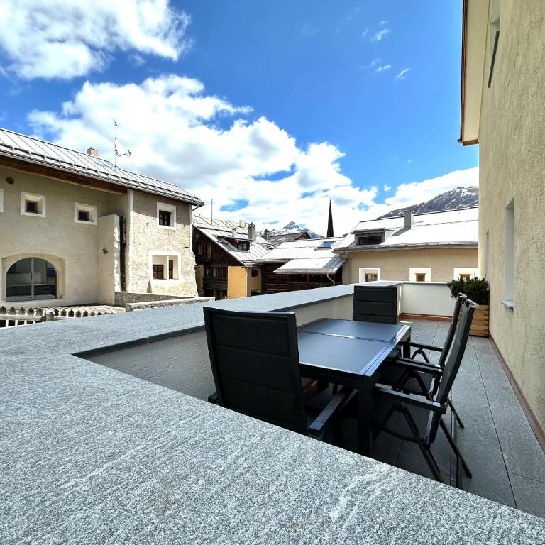 Chesa Unica - Terrassa - Apartment mit Balkon - 15