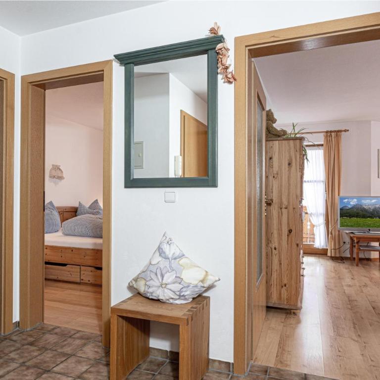 Fewo Bergzauber - Apartment mit Blick auf die Berge - 7