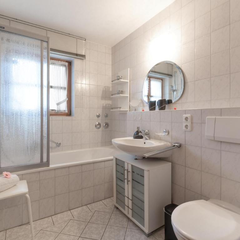 Fewo Bergzauber - Apartment mit Blick auf die Berge - 15