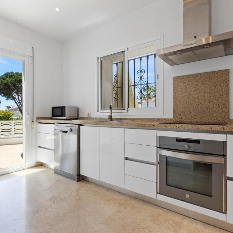 Villa Roco Marbella private pool and sea view - Villa - 17
