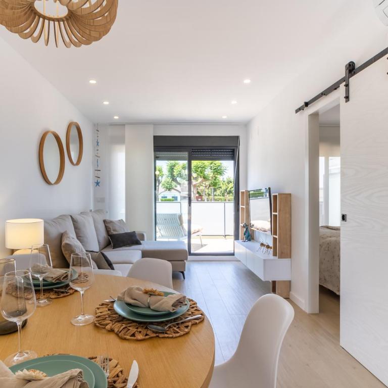 Sunrise House Oliva Nova Beach & MET Apartment - Apartamento de 2 dormitorios con terraza - 3