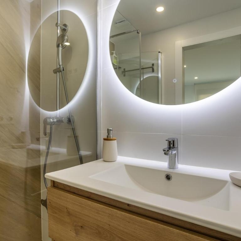 Sunrise House Oliva Nova Beach & MET Apartment - Apartamento de 2 dormitorios con terraza - 30