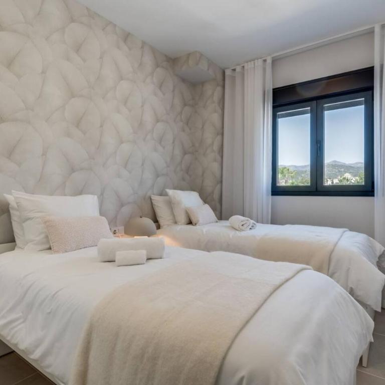 Luxury Apt. Aranya Estepona Pool and Parking - Apartment - 3