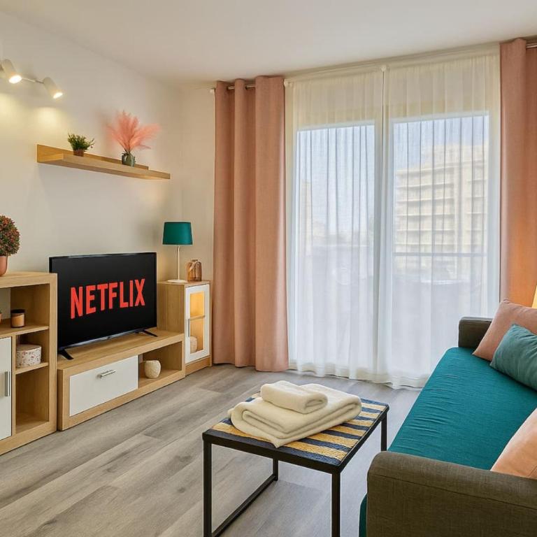 Cozy Flat with Wifi and Pool 5 min to beach - Apartamento de 2 dormitorios con piscina privada - 1