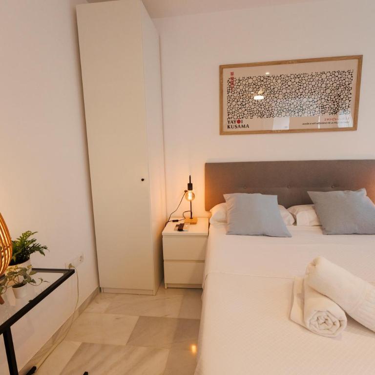 El ático de Osario 5 con terraza - Great location - Double Room with Terrace - 52