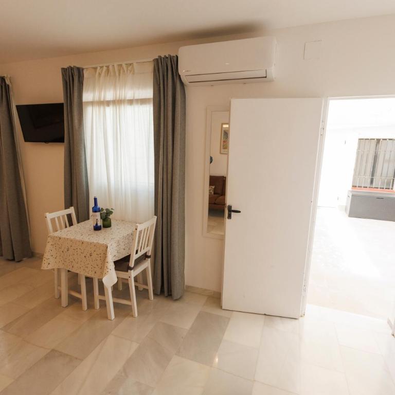El ático de Osario 5 con terraza - Great location - Double Room with Terrace - 19