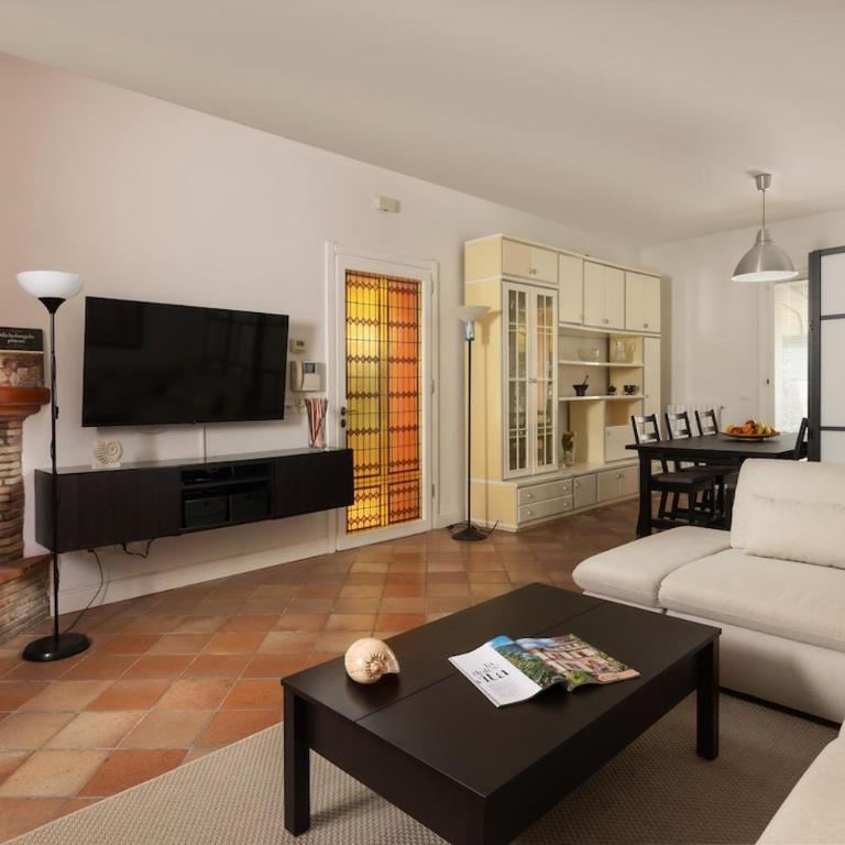 The Garden's Home-Casa Rimini Marina centro - Two-Bedroom Apartment with Garden View - 1