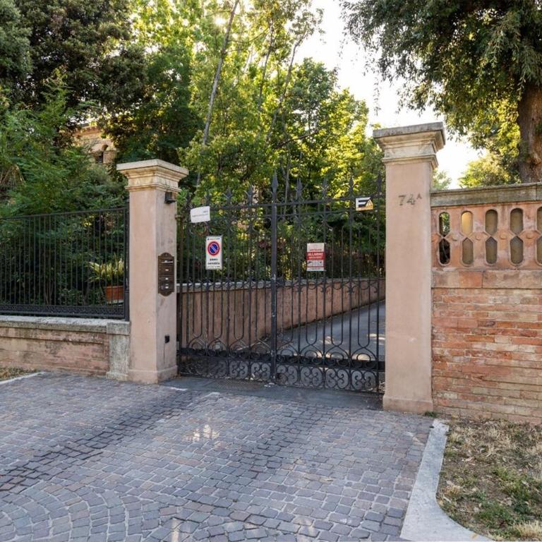 The Garden's Home-Casa Rimini Marina centro - Two-Bedroom Apartment with Garden View - 29